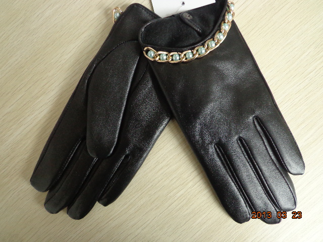 Leather gloves-1